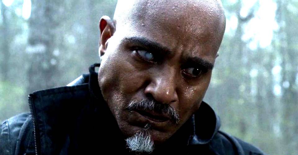 Why Gabriels Latest Walking Dead Kill Should Be His Last Why Gabriels Latest Walking Dead Kill Should Be His Last